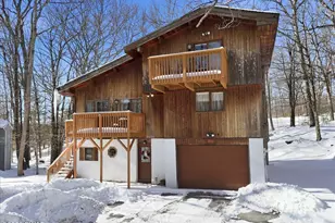 404 Canoe Brook Dr, Lords Valley, PA 18428 - Photo 3