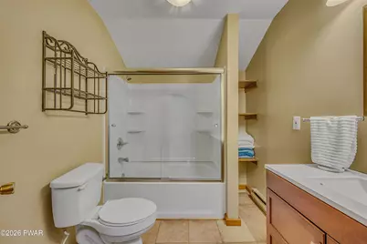 37 Parkwood Drive, Lakeville, PA 18436 - Photo 25