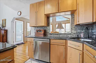 224 Remuda Dr, Lords Valley, PA 18428 - Photo 9