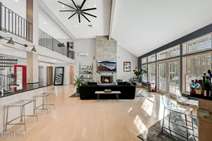 412 Canoe Brook Dr, Lords Valley, PA 18428 - Photo 25