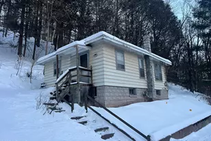 40 Watts Hill Rd, Honesdale, PA 18431 - Photo 1