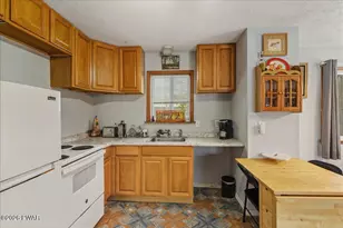 6030 Boardwalk Dr, Tobyhanna, PA 18466 - Photo 19