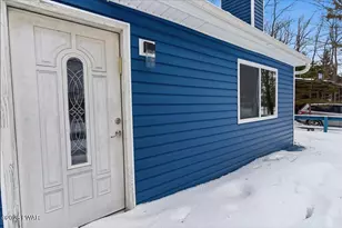 6030 Boardwalk Dr, Tobyhanna, PA 18466 - Photo 37