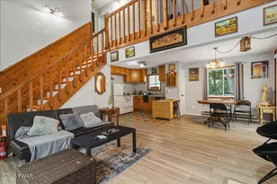 6030 Boardwalk Dr, Tobyhanna, PA 18466 - Photo 3