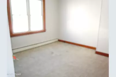 226 3rd Street, Blakely, PA 18447 - Photo 13