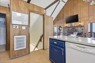 139 Lakeview Dr W, Lake Ariel, PA 18436 - Photo 43