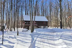 139 Lakeview Dr W, Lake Ariel, PA 18436 - Photo 5