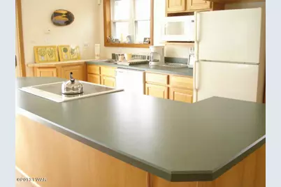 145 E East Lake Drive, Milford, PA 18337 - Photo 13