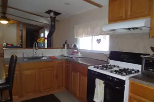 108 Marina Wy, Greentown, PA 18426 - Photo 7