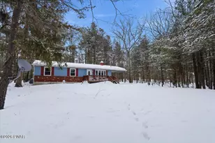 202 Fox Rd, Dingmans Ferry, PA 18328 - Photo 45