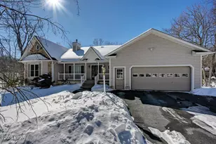 108 Mountain View Dr, Lords Valley, PA 18428 - Photo 101