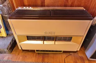 423 Sunset Forest Dr, Hawley, PA 18428 - Photo 33