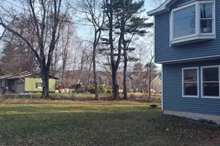109 Rose Ln, Matamoras, PA 18336 - Photo 3