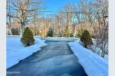 114 Orchard Drive, Lords Valley, PA 18428 - Photo 9