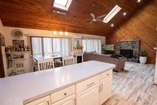 30 N Gate Ct S, Lake Ariel, PA 18436 - Photo 15