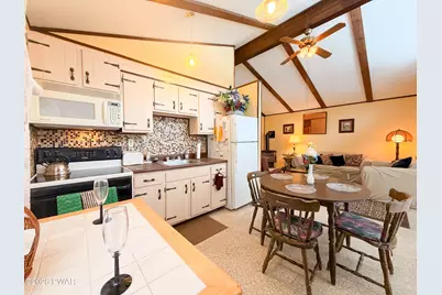 110 Spring Drive, Dingmans Ferry, PA 18328 - Photo 7