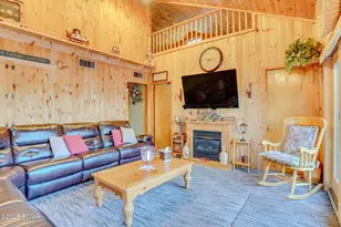 24 Lakeside Dr, Lakeville, PA 18438 - Photo 5