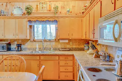 24 Lakeside Drive, Lakeville, PA 18438 - Photo 21