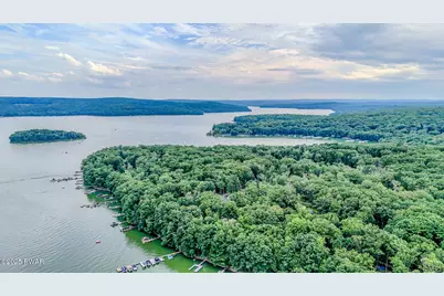 24 Lakeside Drive, Lakeville, PA 18438 - Photo 31