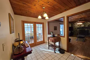 102 Longspur Ln, Lords Valley, PA 18428 - Photo 17
