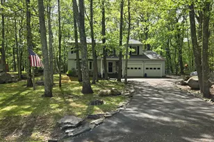 102 Longspur Ln, Lords Valley, PA 18428 - Photo 43