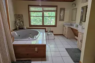 102 Longspur Ln, Lords Valley, PA 18428 - Photo 25