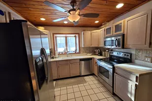 102 Longspur Ln, Lords Valley, PA 18428 - Photo 15