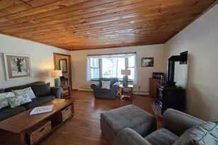 102 Longspur Ln, Lords Valley, PA 18428 - Photo 9