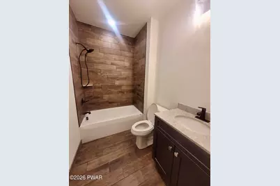 215 Cottonwood Drive, Hawley, PA 18428 - Photo 19