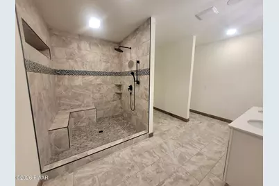 215 Cottonwood Drive, Hawley, PA 18428 - Photo 9