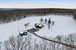 190 Garrity Rd, Hawley, PA 18428 - Photo 9