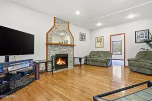 1100 Dewberry Dr, Hawley, PA 18428 - Photo 13