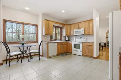 1100 Dewberry Drive, Hawley, PA 18428 - Photo 17