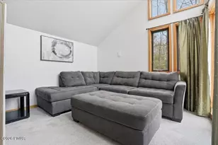 4217 Kenwood Terrace, East Stroudsburg, PA 18301 - Photo 15