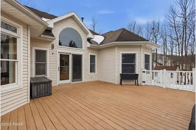 603 Clover Lane, Moscow, PA 18444 - Photo 5