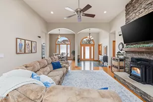 603 Clover Ln, Moscow, PA 18444 - Photo 17