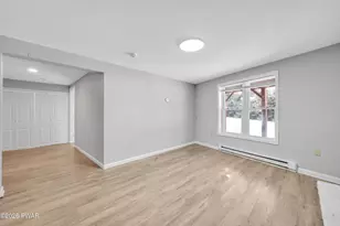 252 Greenbriar Cir, Tobyhanna, PA 18466 - Photo 35