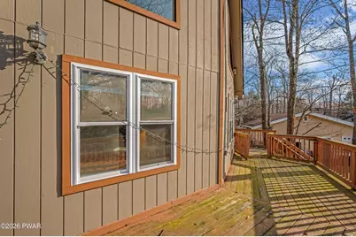 252 Greenbriar Circle, Tobyhanna, PA 18466 - Photo 9