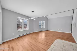 252 Greenbriar Cir, Tobyhanna, PA 18466 - Photo 11