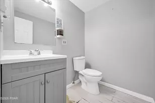 252 Greenbriar Cir, Tobyhanna, PA 18466 - Photo 35