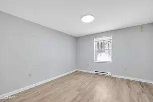 252 Greenbriar Cir, Tobyhanna, PA 18466 - Photo 37