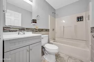 252 Greenbriar Cir, Tobyhanna, PA 18466 - Photo 17