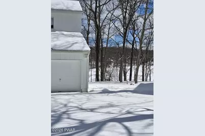 211 Brandyshire Drive, Tamiment, PA 18324 - Photo 9