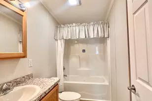 106 Middle Rd, Greentown, PA 18426 - Photo 29
