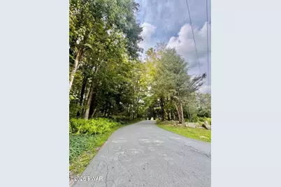 106 Middle Road, Greentown, PA 18426 - Photo 33
