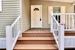 106 Middle Rd, Greentown, PA 18426 - Photo 3