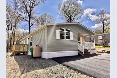 106 Middle Road, Greentown, PA 18426 - Photo 47