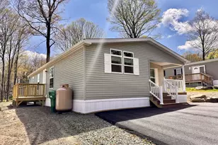 106 Middle Rd, Greentown, PA 18426 - Photo 47