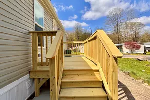 106 Middle Rd, Greentown, PA 18426 - Photo 15