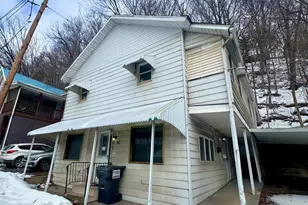 117 Cliff St, Honesdale, PA 18431 - Photo 1